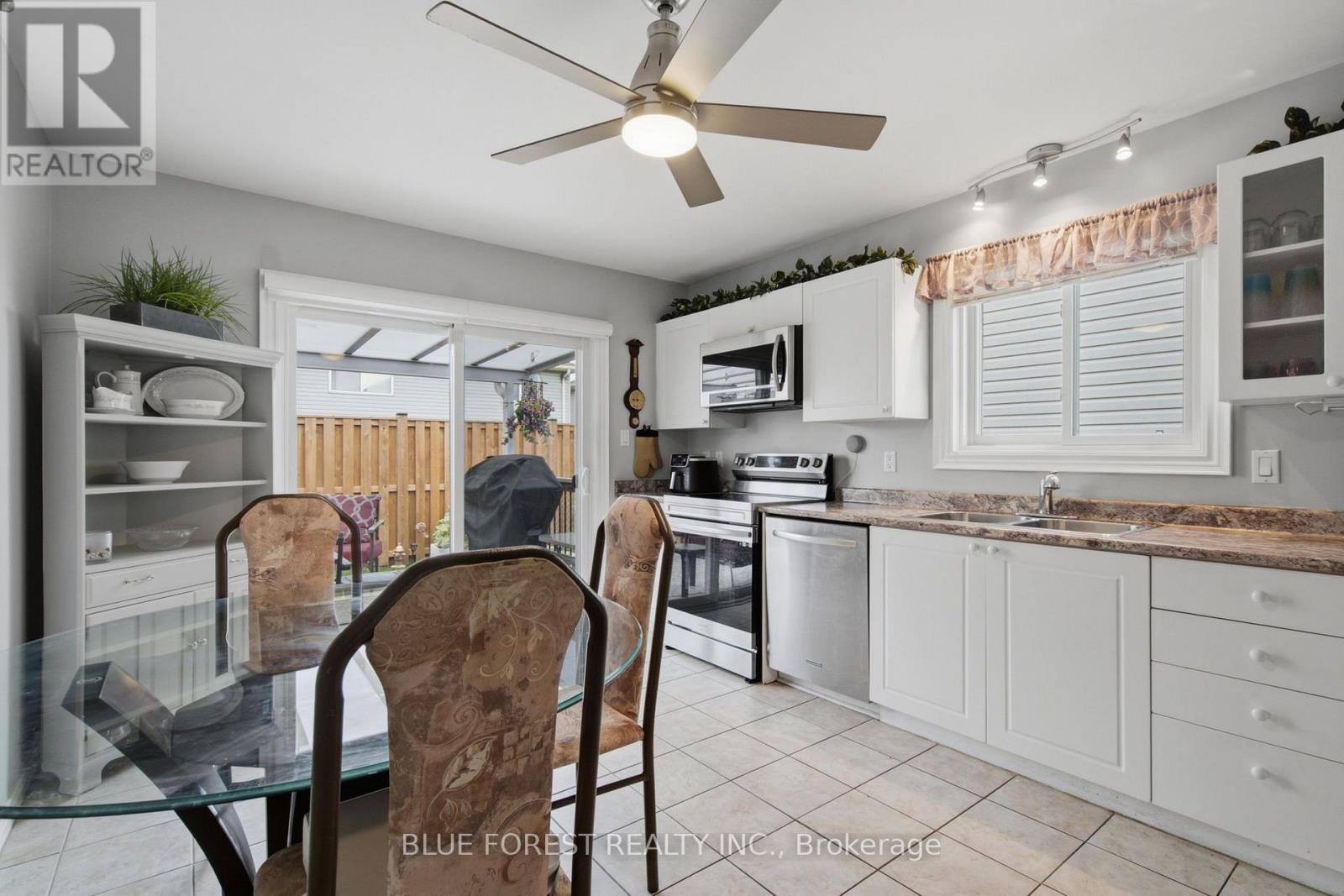 #28 335 LIGHTHOUSE ROAD - Image 12