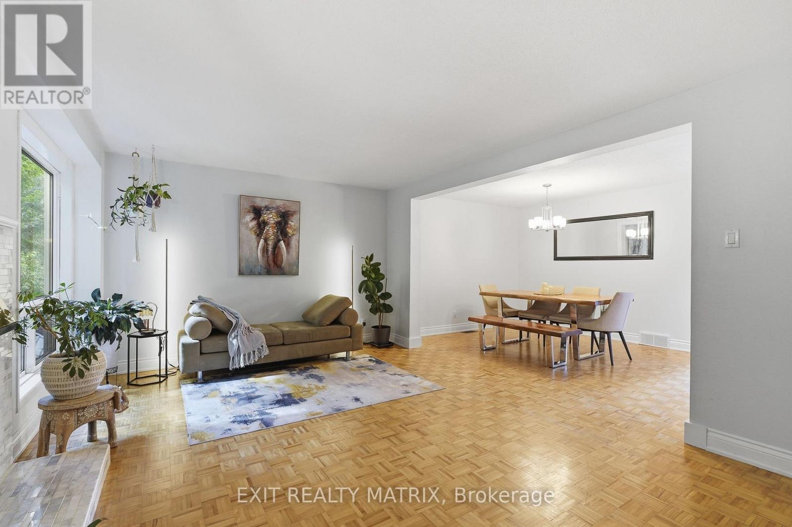 270 FERNLEAF CRESCENT - Image 11