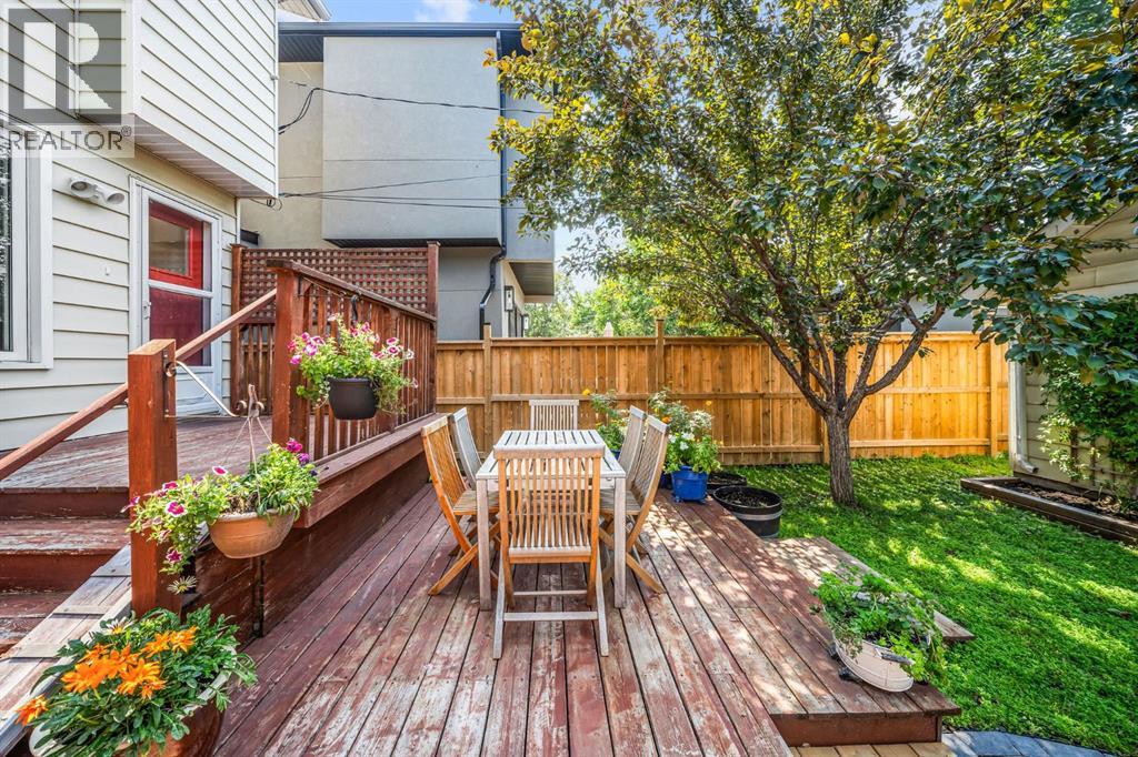 2819 28 Street SW - 35
