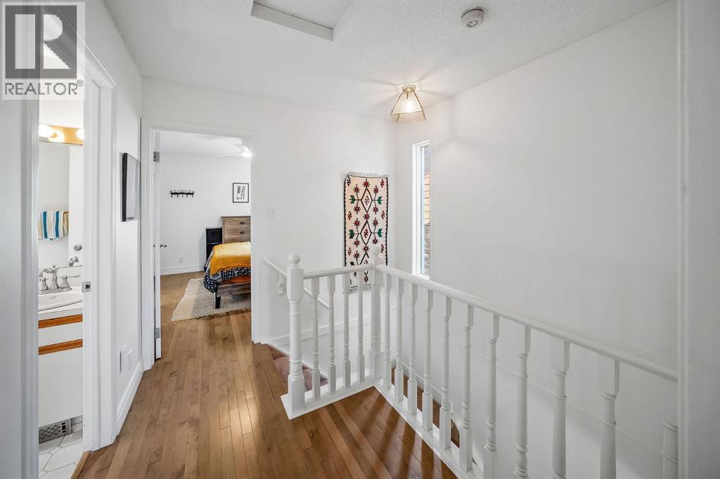 2819 28 Street SW - 24