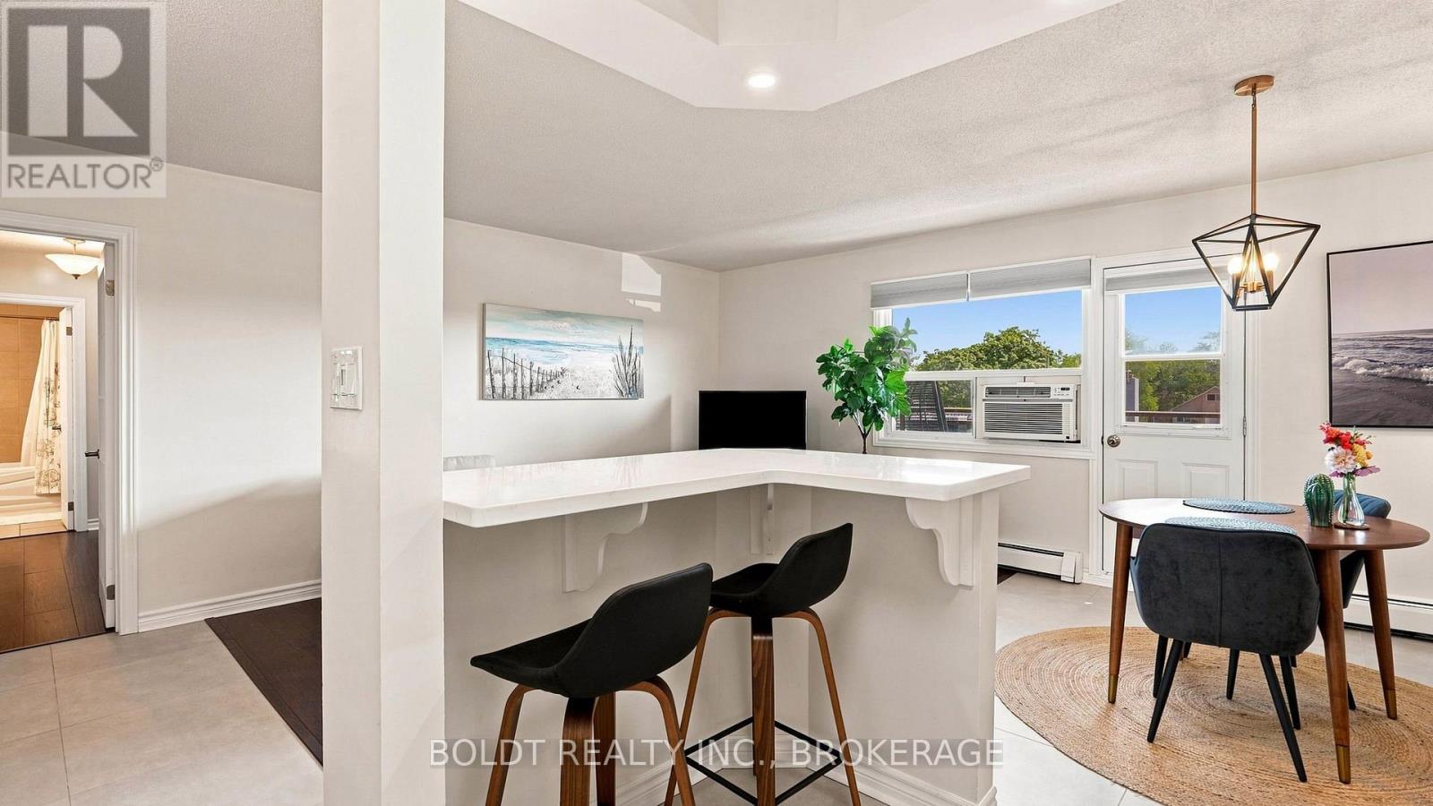 #307 264 OAKDALE AVENUE - 15