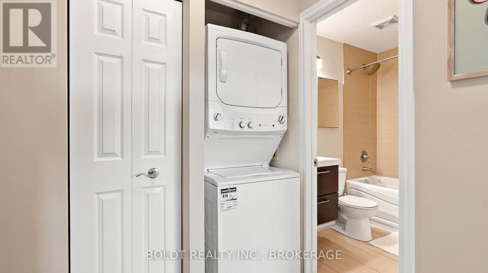 #307 264 OAKDALE AVENUE - 22