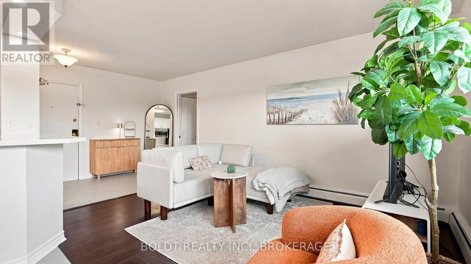 #307 264 OAKDALE AVENUE - 8