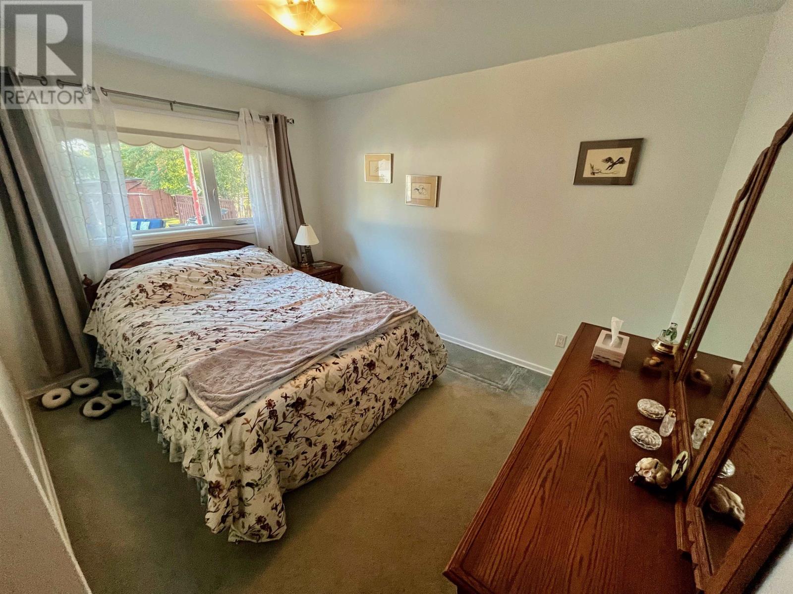 31 Ross ST - Image 11