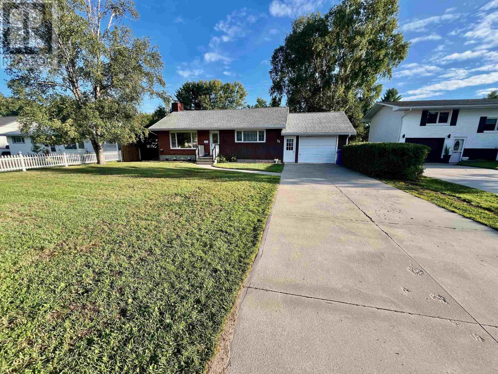 31 Ross ST - Image 45
