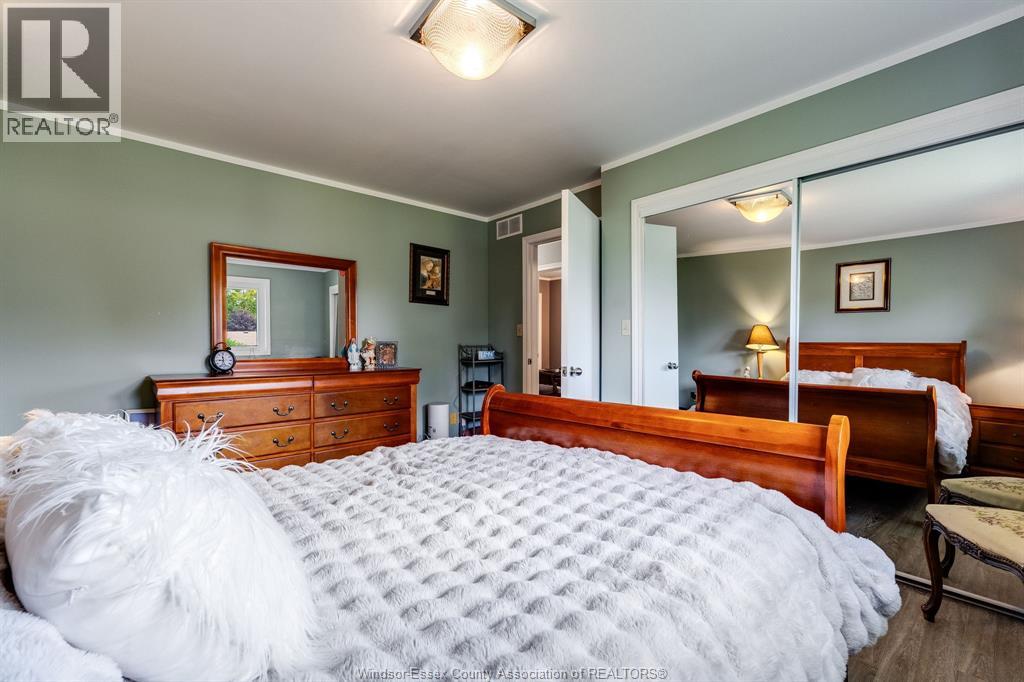 37 Elizabeth CRESCENT - Image 12