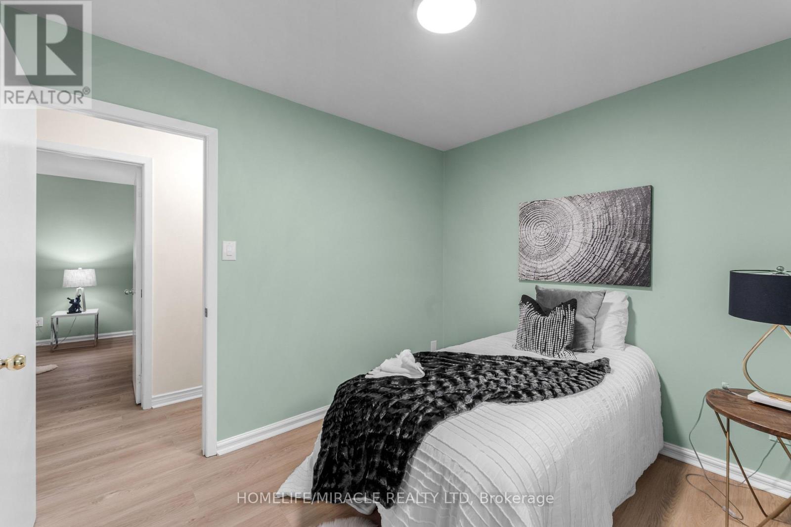 203 CENTENNIAL ROAD - 17