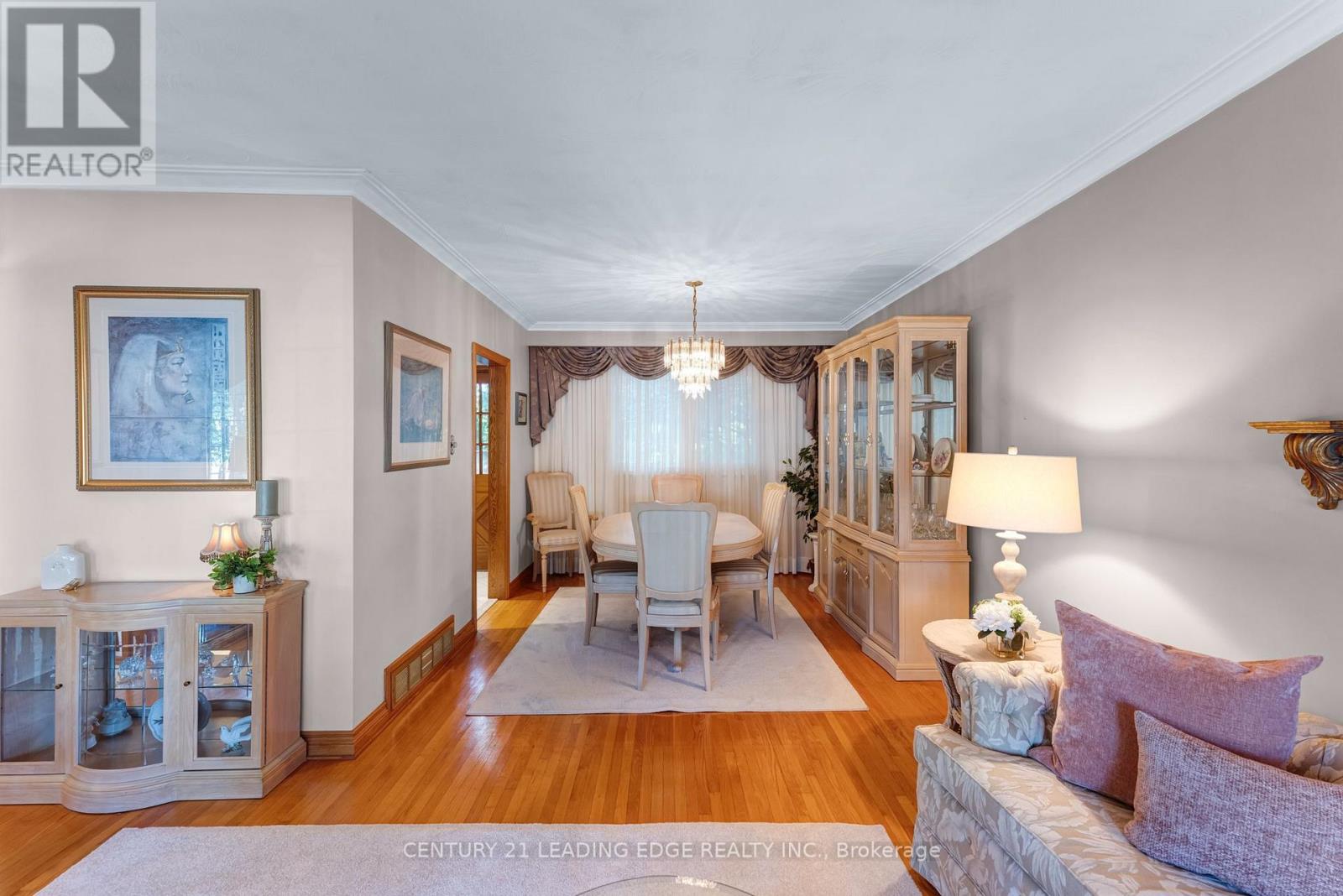 39 WANTANOPA CRESCENT - 12