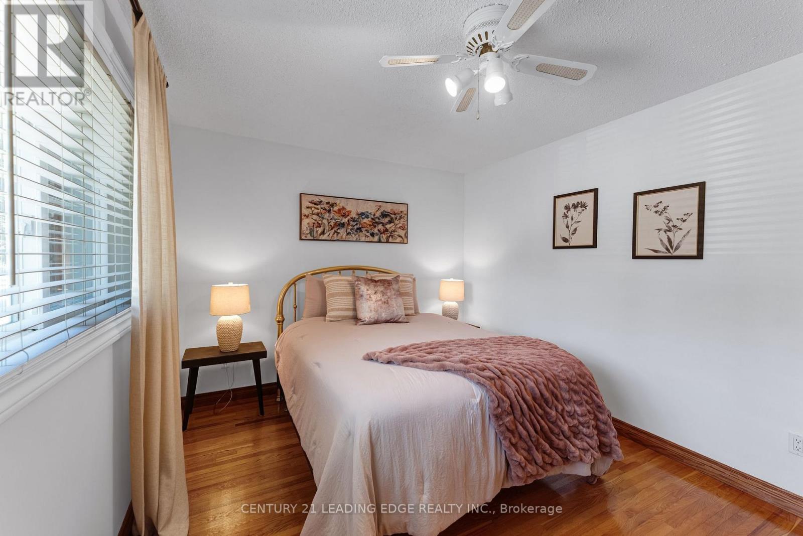 39 WANTANOPA CRESCENT - 21