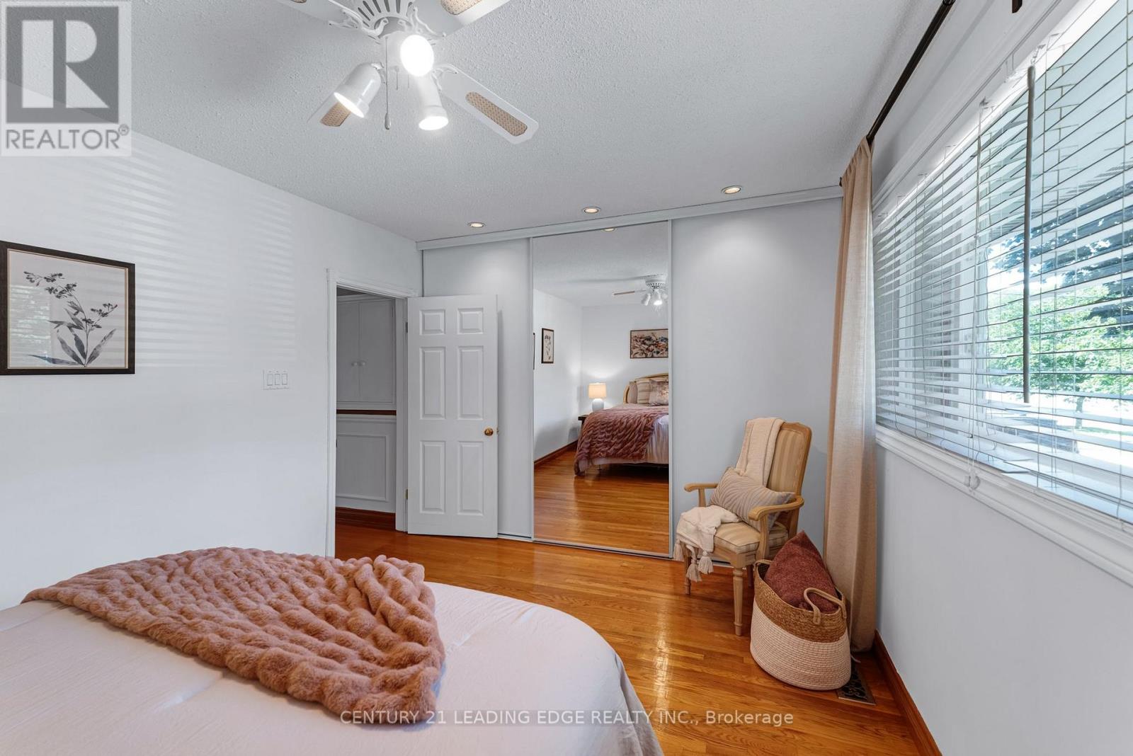 39 WANTANOPA CRESCENT - 22