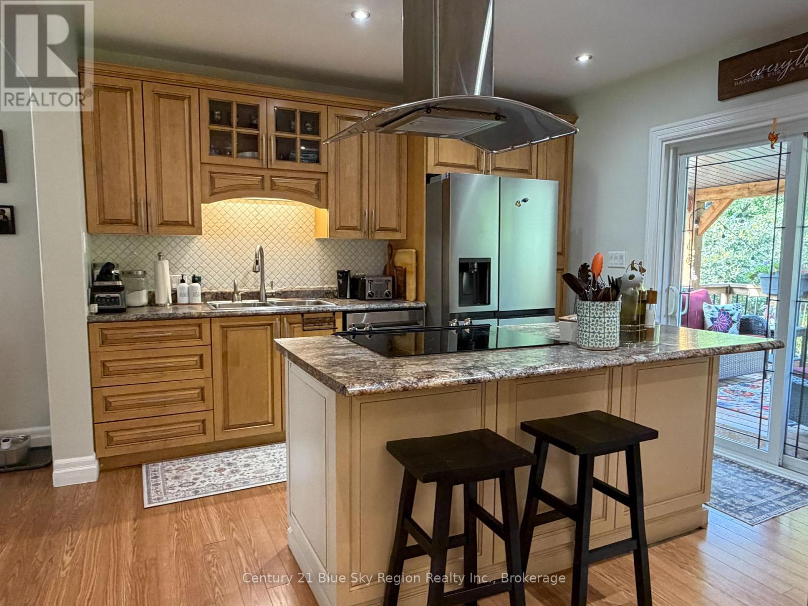 116 CAMPBELL AVENUE - Image 6