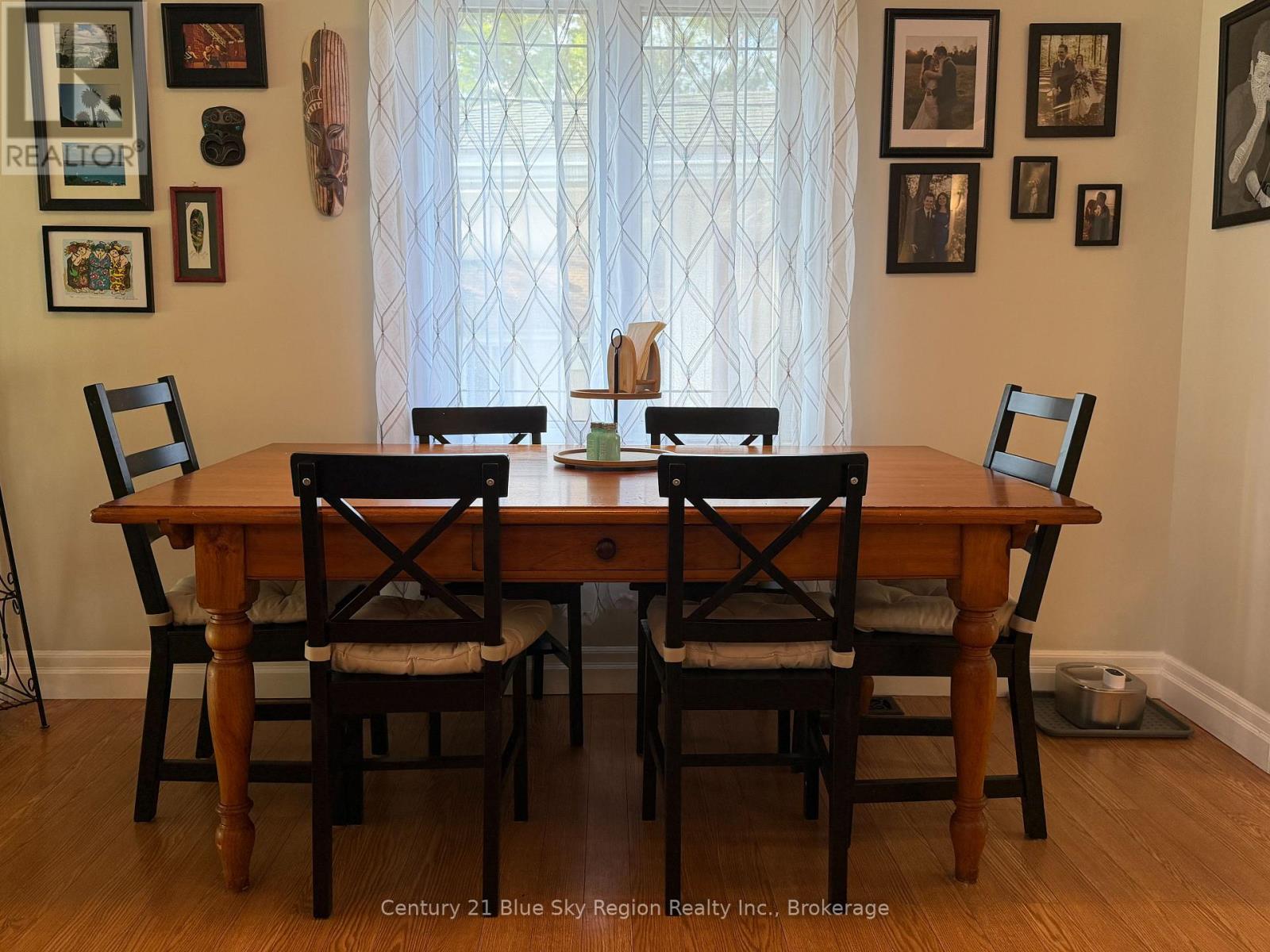 116 CAMPBELL AVENUE - Image 8