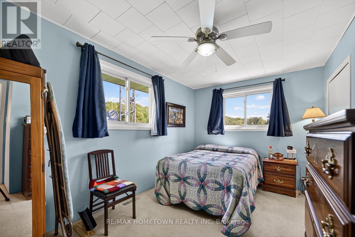 1404 HALLECKS ROAD E - Image 16