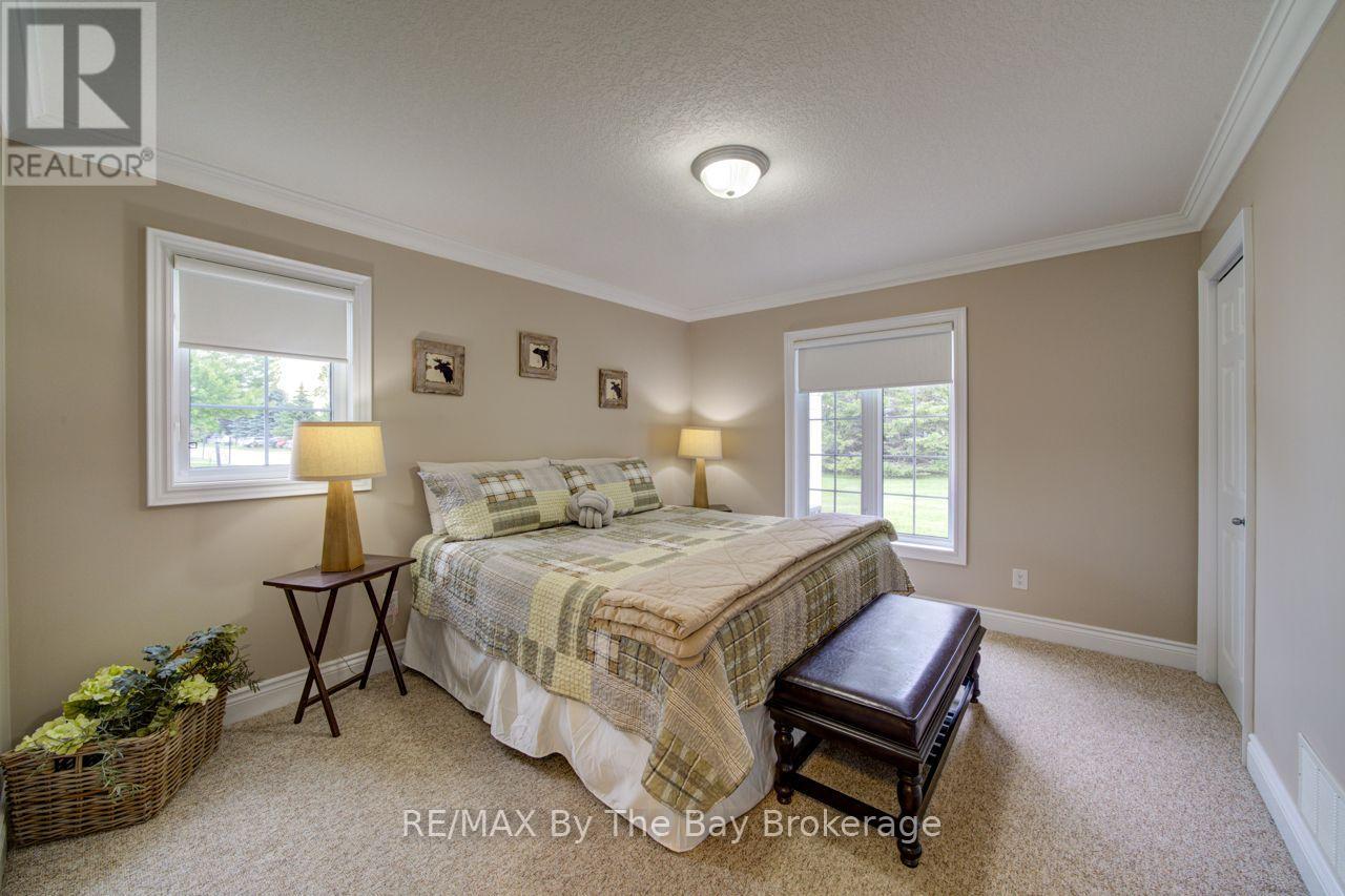 15 MEADOW LANE - Image 26