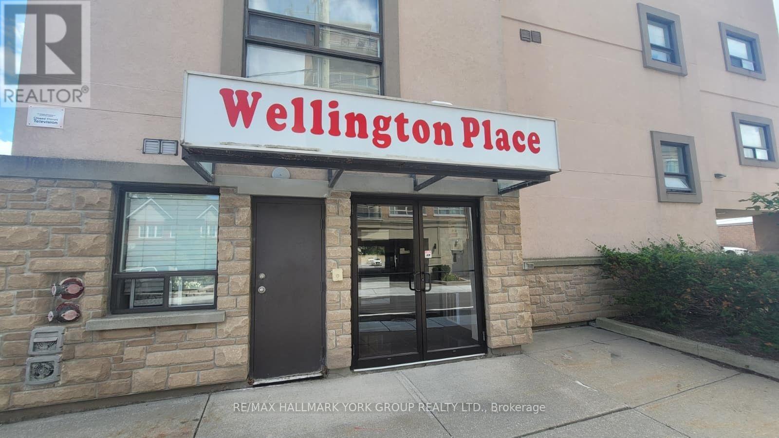 Photo of 310 - 14 WELLINGTON STREET E