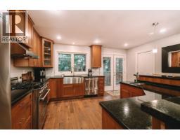 1845 Harbour Street, Port Coquitlam, BC V3C1A4 Photo 10