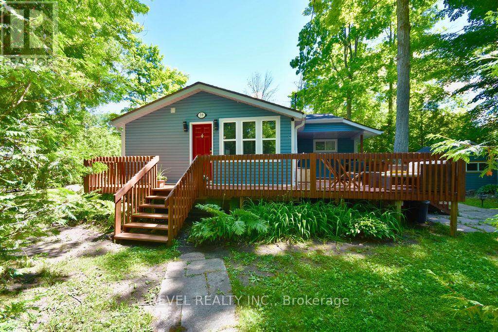 Property for sale at 39 DOMAR ROAD