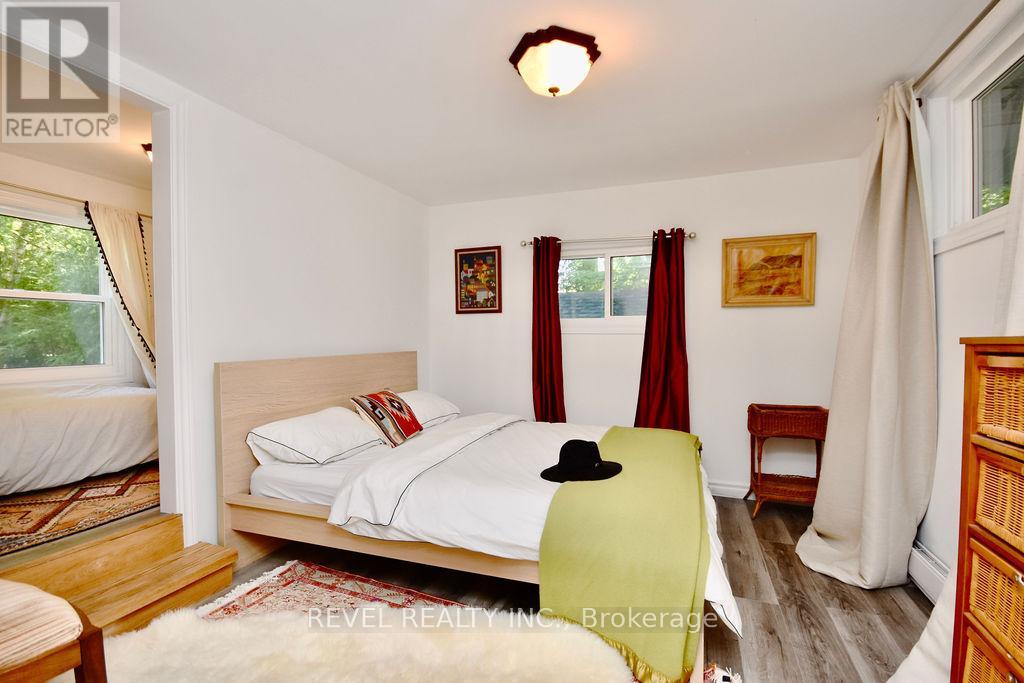 39 DOMAR ROAD - Image 16