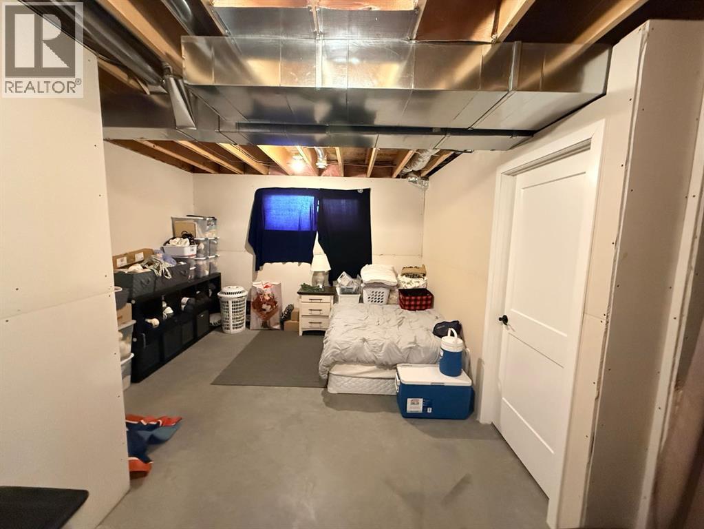 10418 105 Ave - Image 39