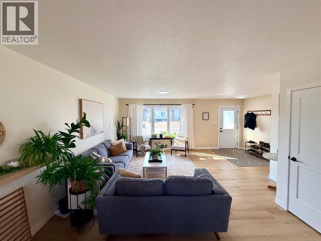 10418 105 Ave - Image 25