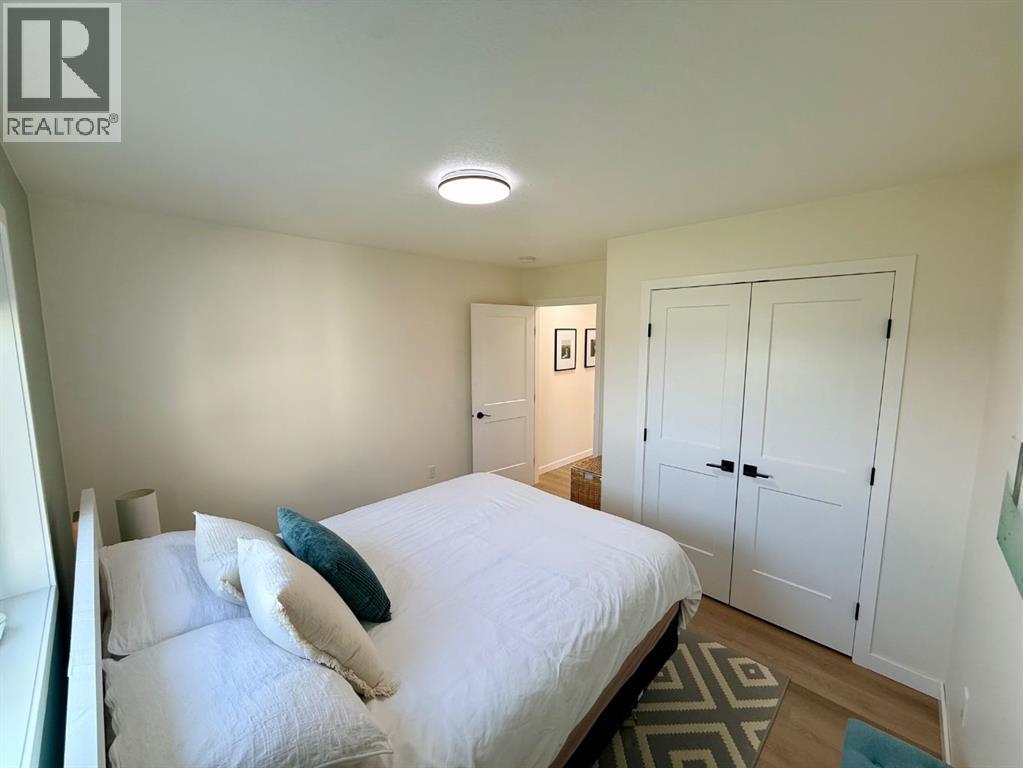 10418 105 Ave - Image 31