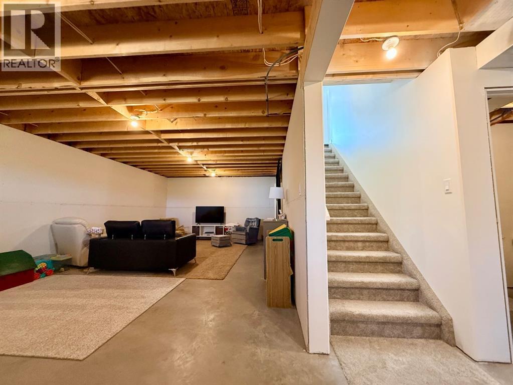 10418 105 Ave - Image 36