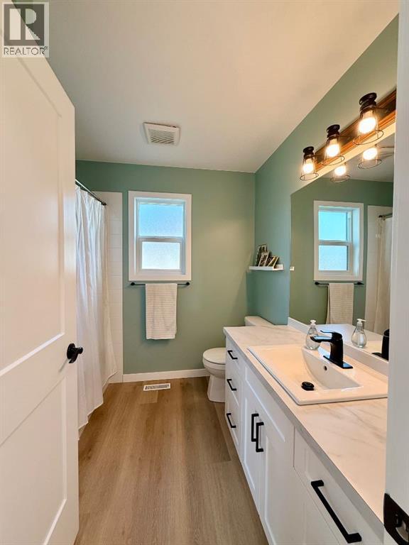 10418 105 Ave - Image 28