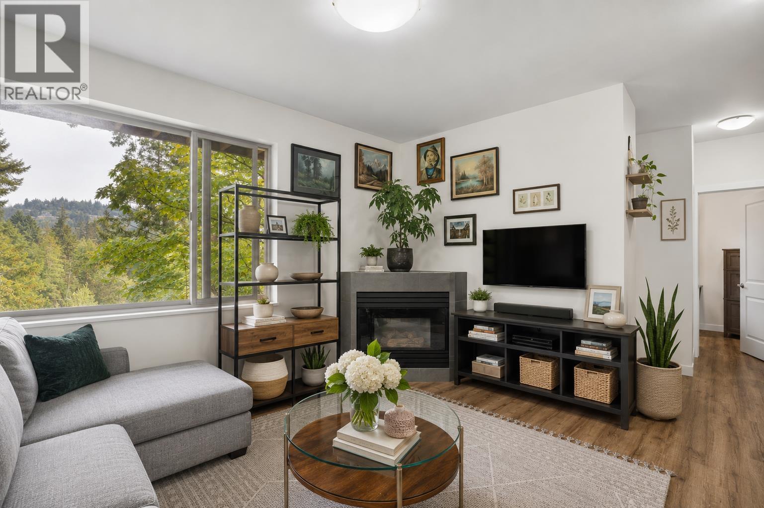 5781 CRANLEY DRIVE, West Vancouver