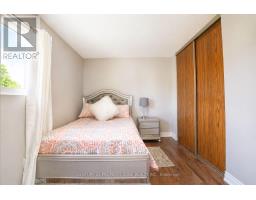 27 Madrid Crescent N, Brampton, ON L6S2X5 Photo 14
