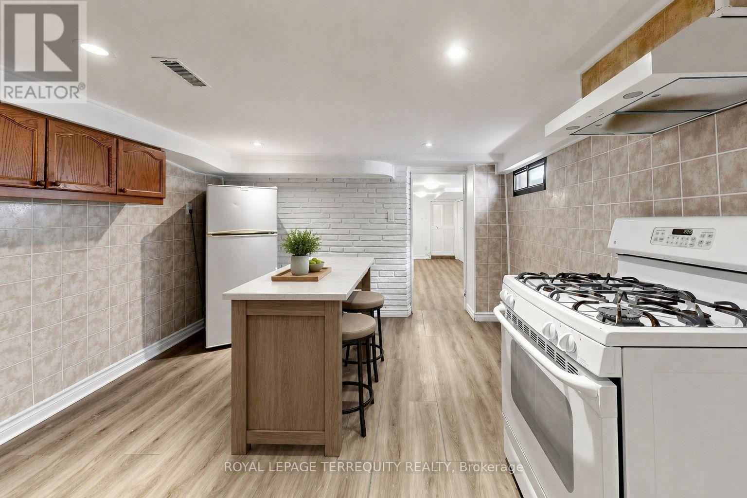 150 OSLER STREET - Image 29