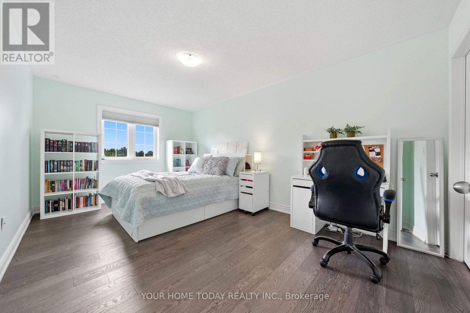 19 MCNALLY STREET - Image 30