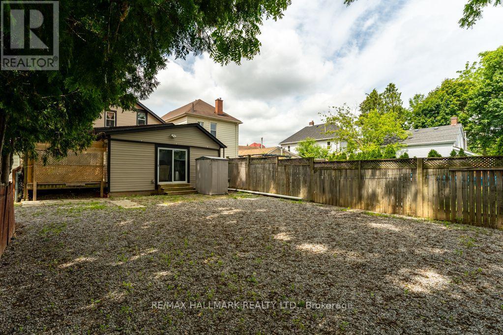 15 ADELAIDE STREET - 29