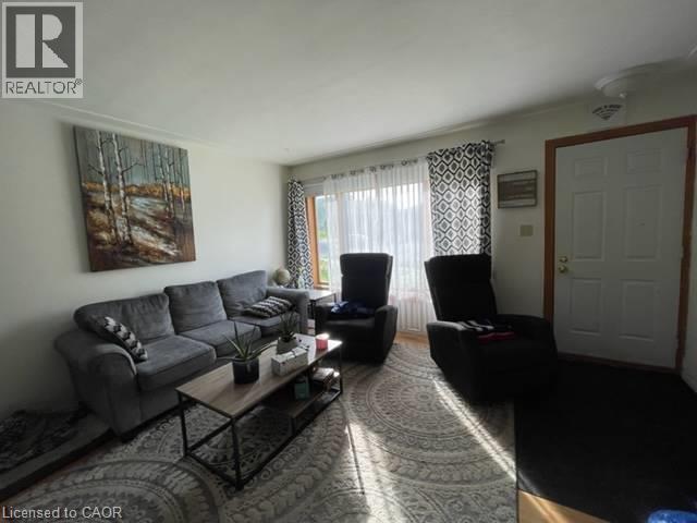 435 KARN Street — photo 2