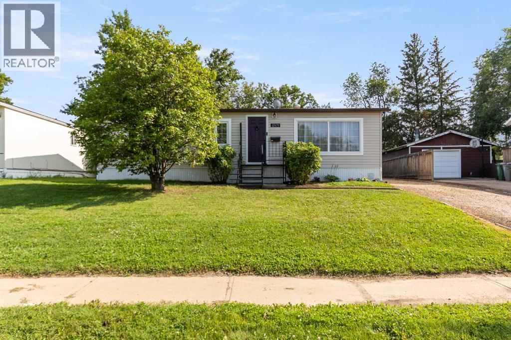 4809 26 Street