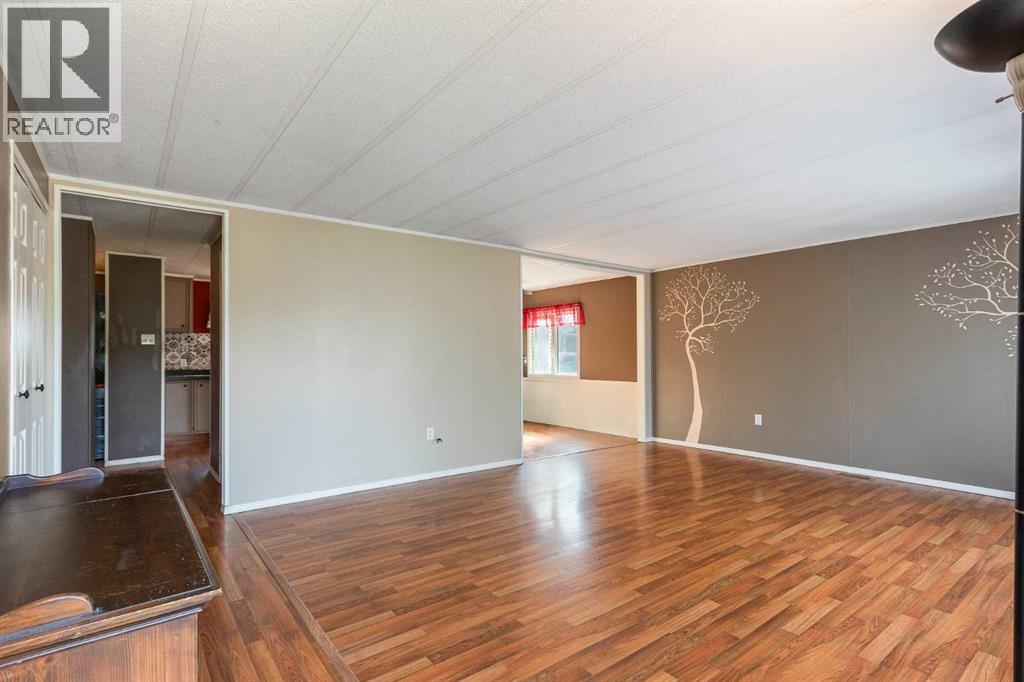 4809 26 Street - Image 4