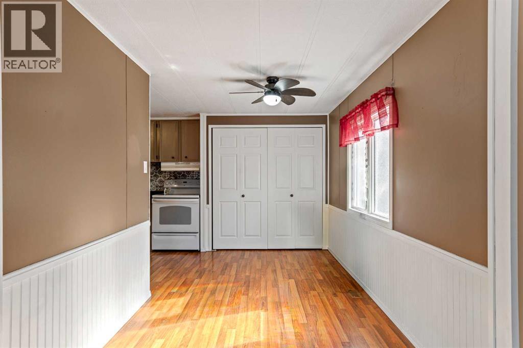 4809 26 Street - 8