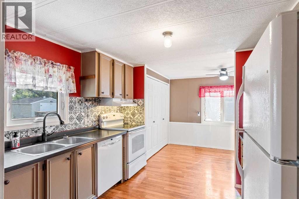 4809 26 Street - 14