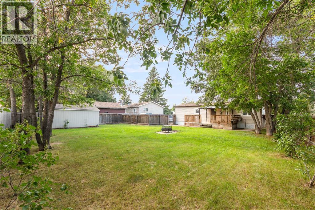 4809 26 Street - 34