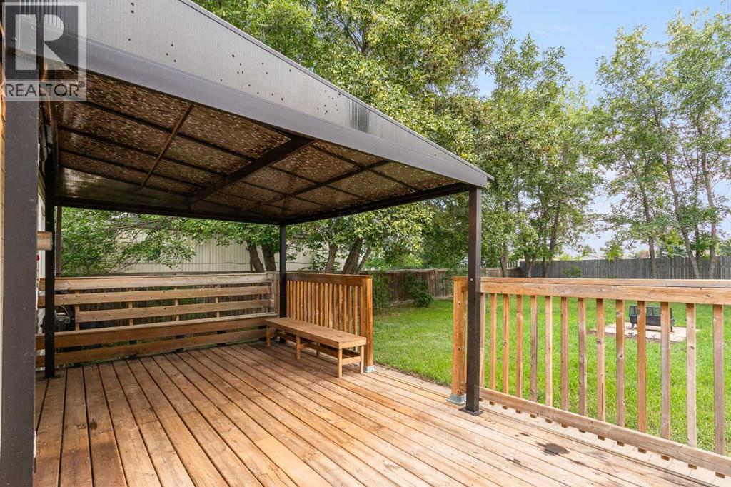 4809 26 Street - Image 32