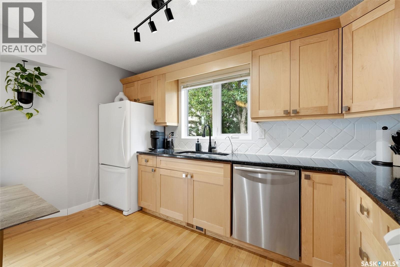 7310 Cribbs BAY - 10