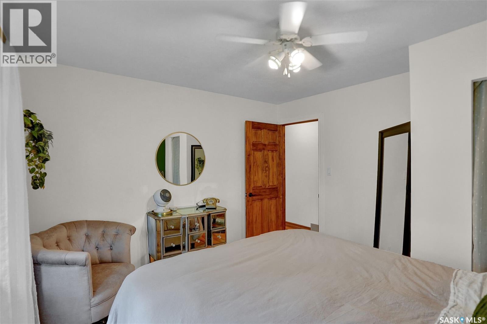 2807 Fleury STREET - 15