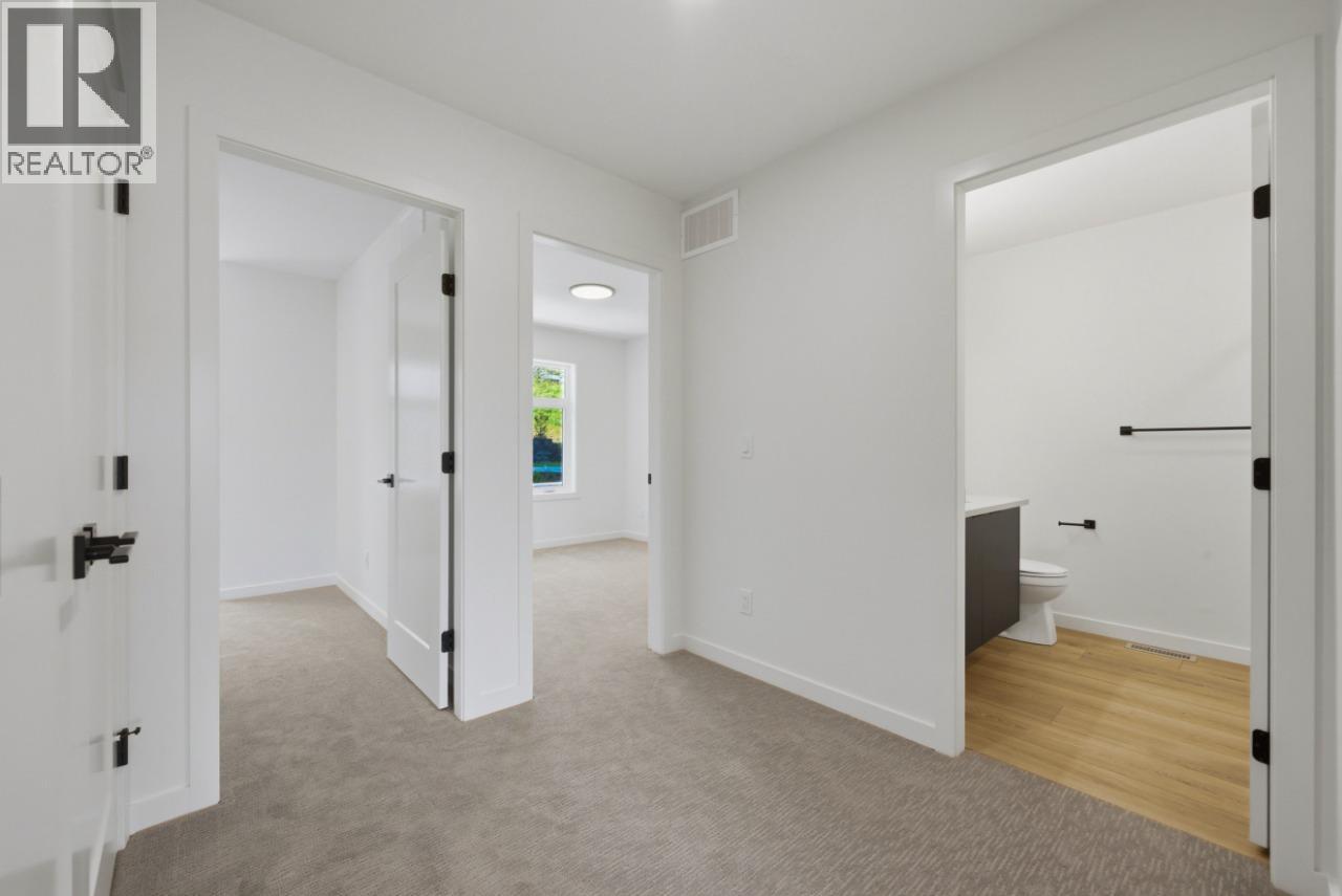 7599 Klinger Road Unit# 18, Okanagan Landing