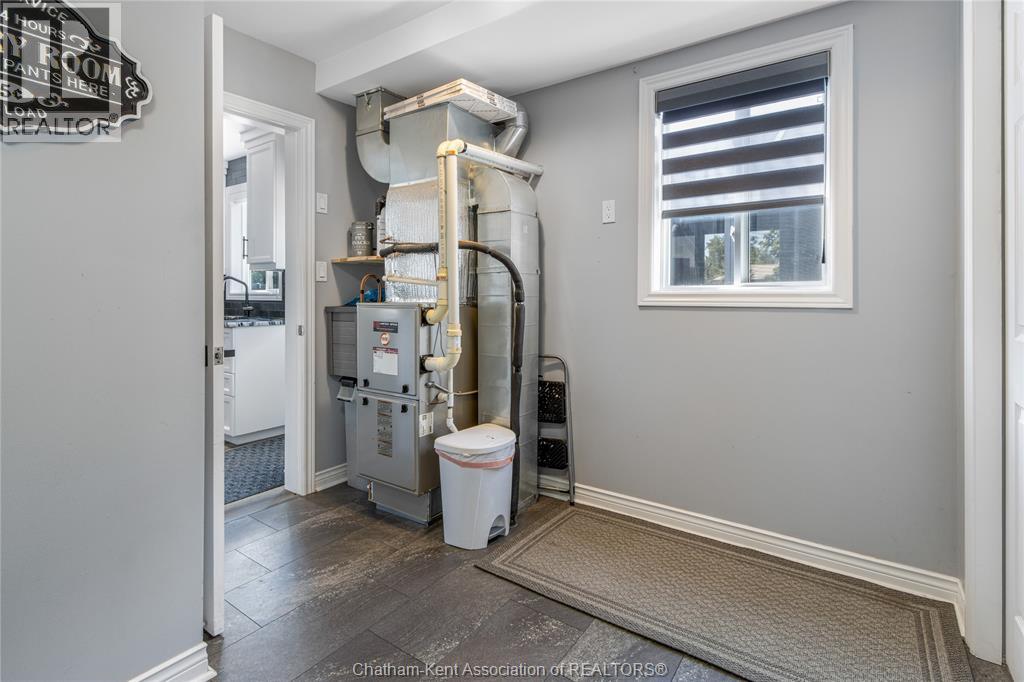 24 WELLINGTON STREET - Image 33