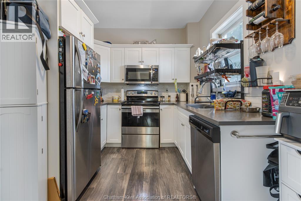 169 LORNE AVENUE - Image 13