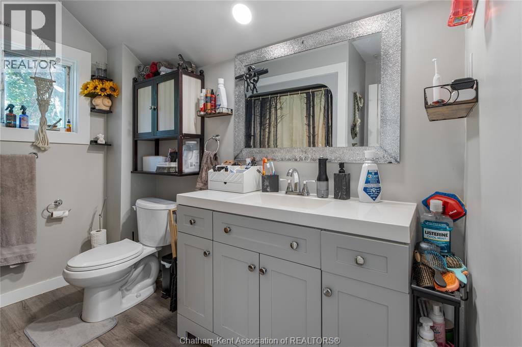 169 LORNE AVENUE - Image 15