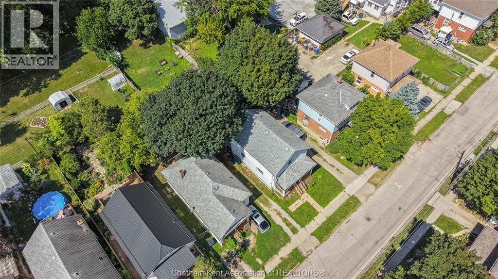 169 LORNE AVENUE - Image 31