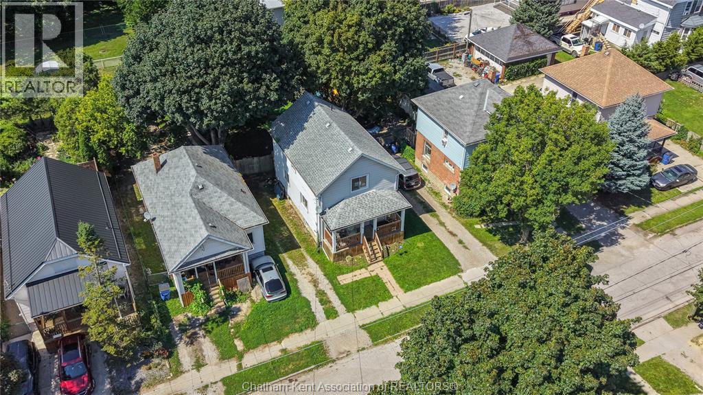169 LORNE AVENUE - 40
