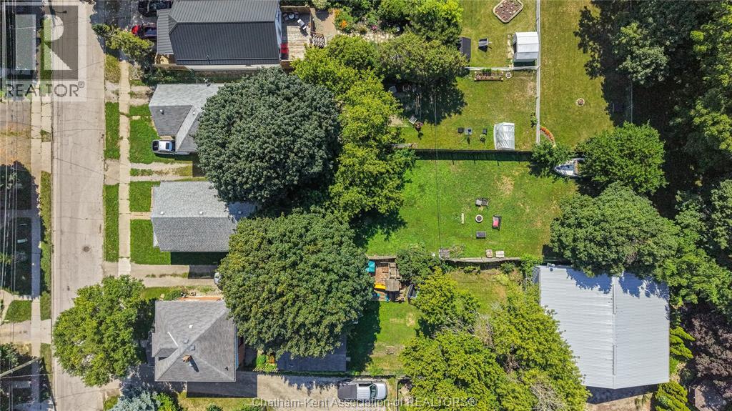 169 LORNE AVENUE - 8