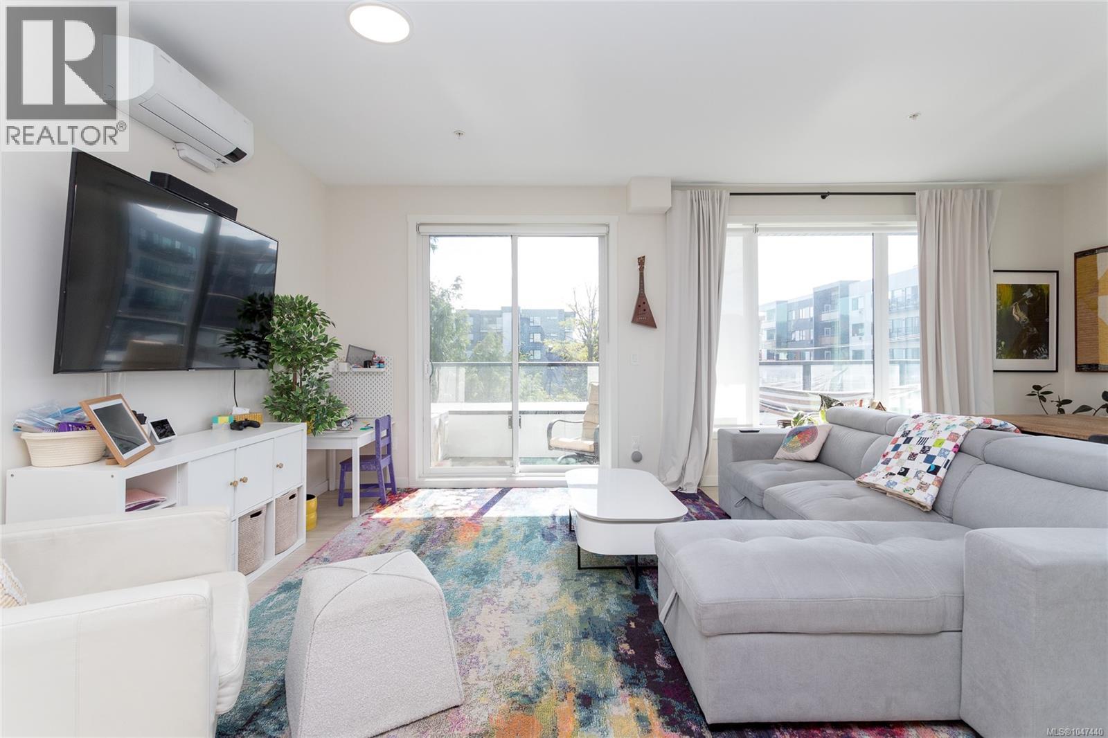 401 842 Orono Ave, Langford
