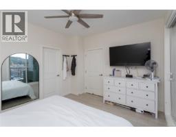 401 842 Orono Ave, Langford, BC V9B2T8 Photo 18